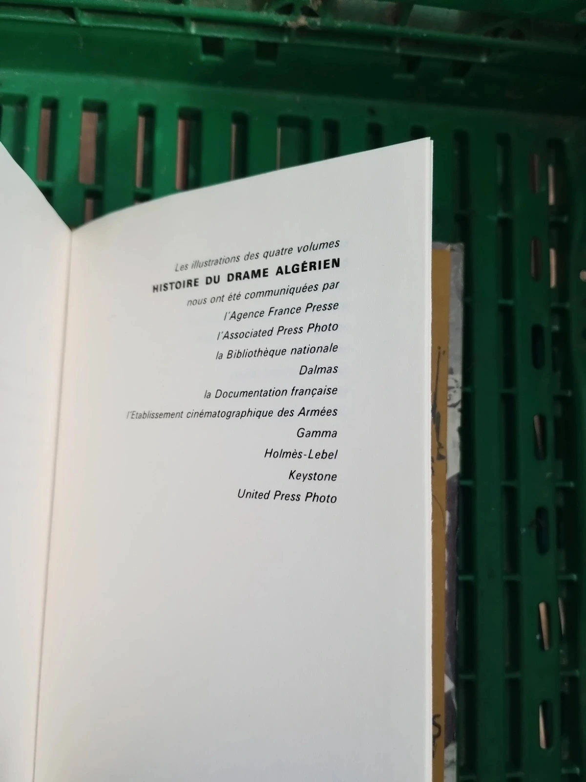 4 Volumes of the Tragic Fate of French Algeria – photo 3